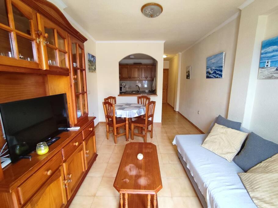 Apartamento Comodo A 300 Metros De La Playa Santa Pola Eksteriør billede