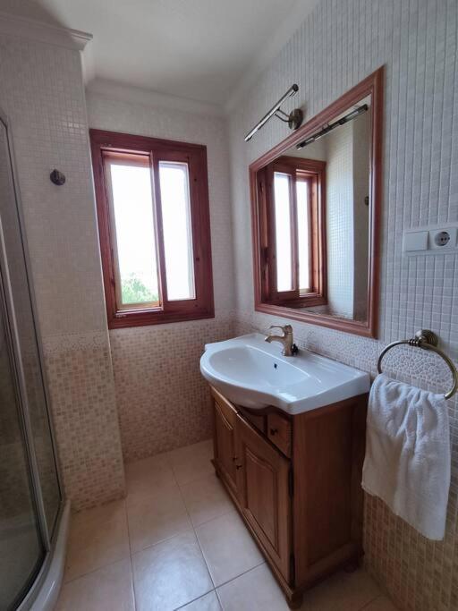 Apartamento Comodo A 300 Metros De La Playa Santa Pola Eksteriør billede