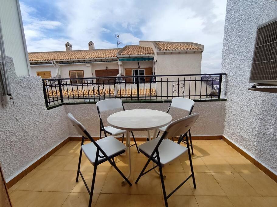 Apartamento Comodo A 300 Metros De La Playa Santa Pola Eksteriør billede