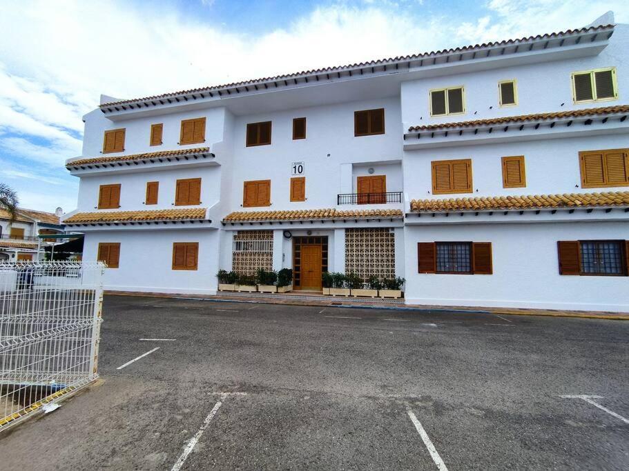 Apartamento Comodo A 300 Metros De La Playa Santa Pola Eksteriør billede