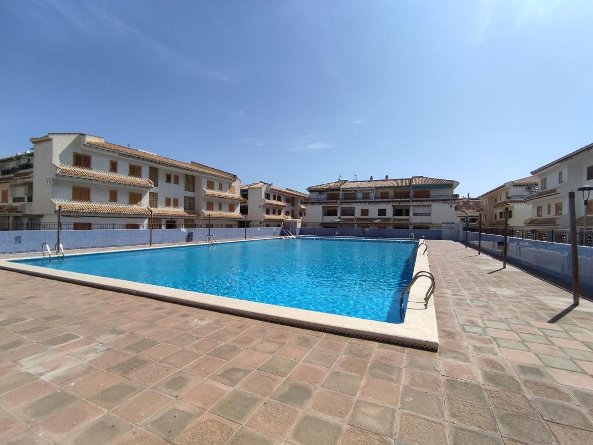 Apartamento Comodo A 300 Metros De La Playa Santa Pola Eksteriør billede