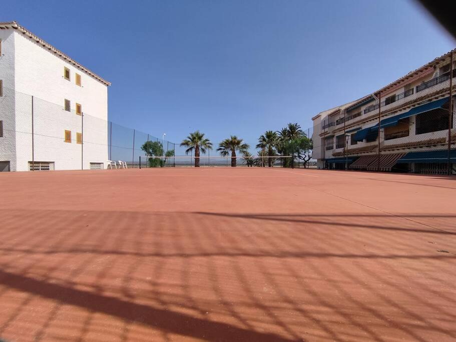 Apartamento Comodo A 300 Metros De La Playa Santa Pola Eksteriør billede
