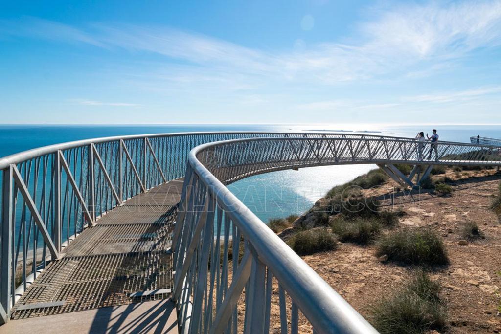 Apartamento Comodo A 300 Metros De La Playa Santa Pola Eksteriør billede