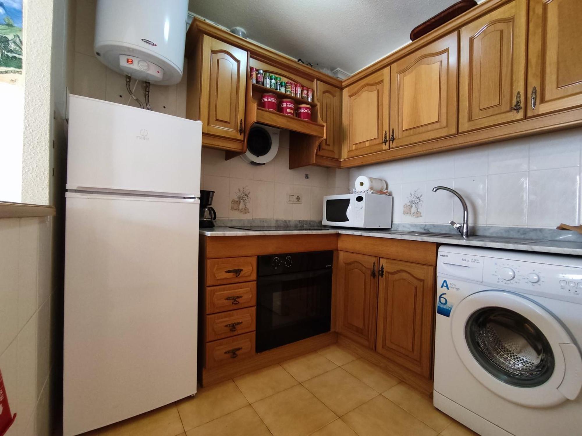 Apartamento Comodo A 300 Metros De La Playa Santa Pola Eksteriør billede